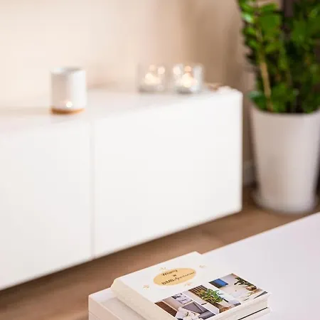 Bimba & Free Parking *