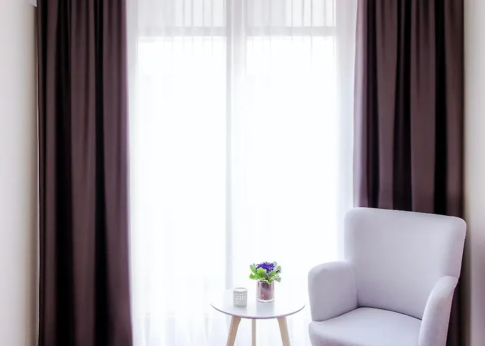 Bimba & Free Parking *